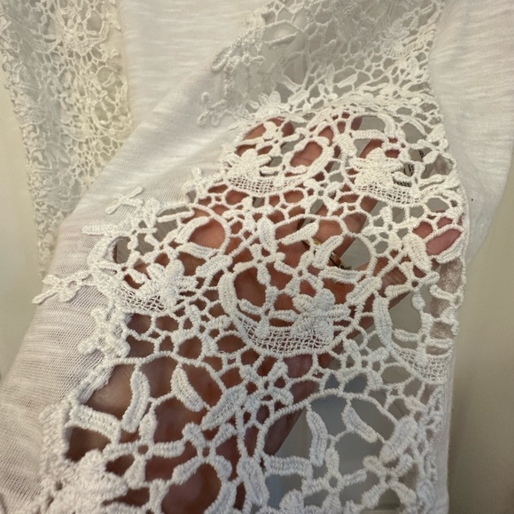 Sundance Lily’s Paramour lace t tee top white size small BOHO feminine romantic - Picture 4 of 7